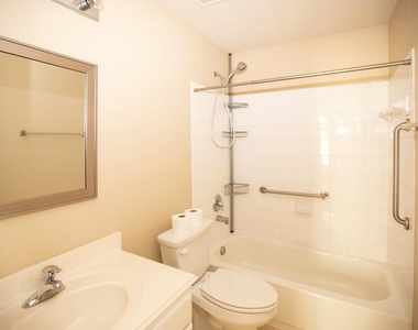 3006 Reindeer Crescent - Photo Thumbnail 11