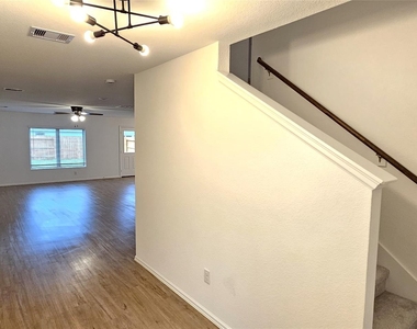 26734 Paloma Blanca Dr - Photo Thumbnail 2