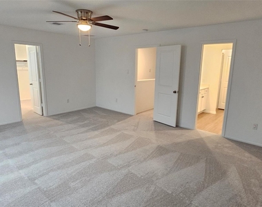 26734 Paloma Blanca Dr - Photo Thumbnail 11