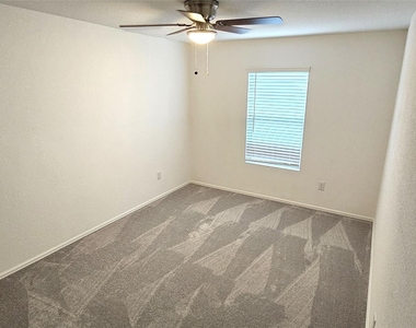 26734 Paloma Blanca Dr - Photo Thumbnail 23