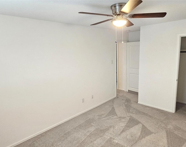26734 Paloma Blanca Dr - Photo Thumbnail 24