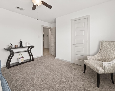 29422 Paytons Park Court - Photo Thumbnail 11