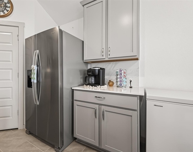 29422 Paytons Park Court - Photo Thumbnail 22