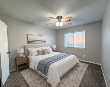 4531 Park Trail Lane - Photo Thumbnail 2