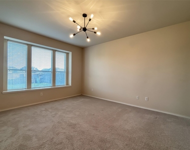 13610 Orchard Wind Lane - Photo Thumbnail 8