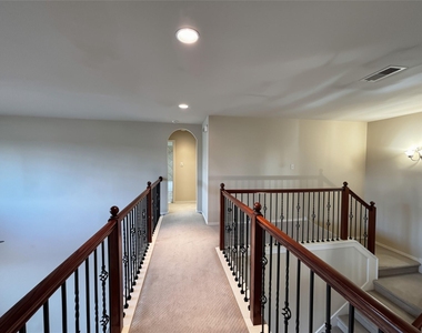 13610 Orchard Wind Lane - Photo Thumbnail 12