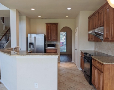 13610 Orchard Wind Lane - Photo Thumbnail 5