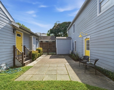 1523 1/2 Bonnie Brae Street - Photo Thumbnail 16