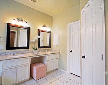 21922 Golden Cedar Drive - Photo Thumbnail 9