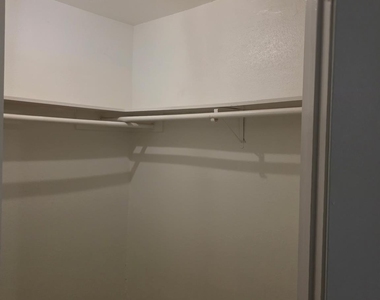 2601 S Braeswood Boulevard - Photo Thumbnail 12
