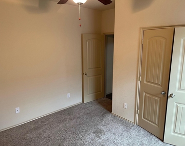 20535 Andorra Hills Lane - Photo Thumbnail 10