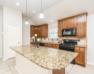 6030 Wildbriar Lane - Photo Thumbnail 7