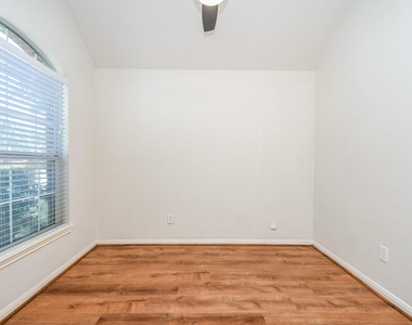 6030 Wildbriar Lane - Photo Thumbnail 4