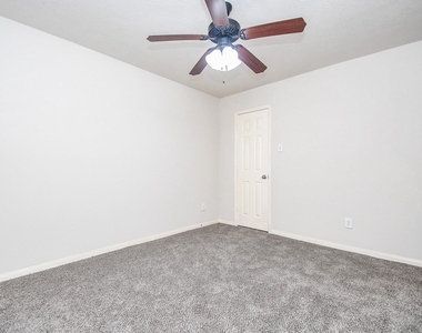 6030 Wildbriar Lane - Photo Thumbnail 23