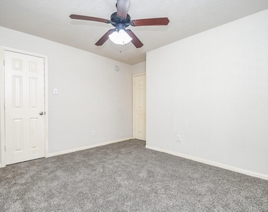 6030 Wildbriar Lane - Photo Thumbnail 20
