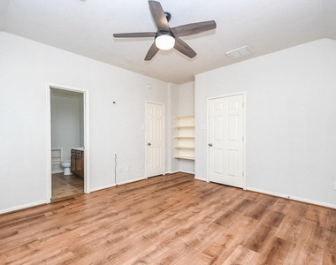 6030 Wildbriar Lane - Photo Thumbnail 22