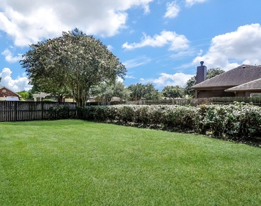 6030 Wildbriar Lane - Photo Thumbnail 34
