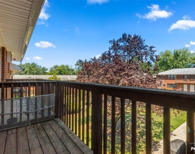 204 Terhune - Photo Thumbnail 9