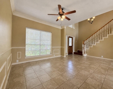 3411 Ashfield Drive - Photo Thumbnail 4