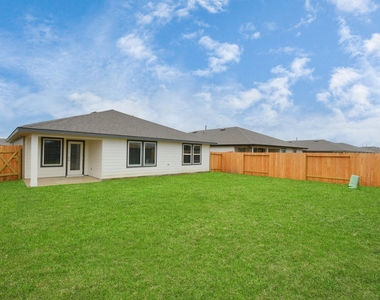 7731 Suffolk Valley Lane - Photo Thumbnail 8