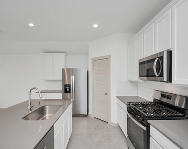 7731 Suffolk Valley Lane - Photo Thumbnail 20