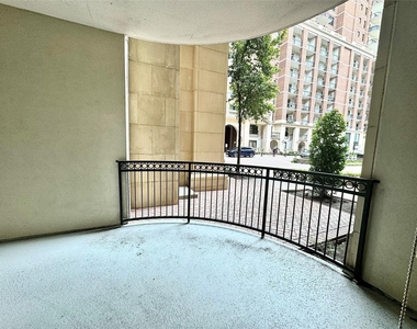 2303 Mid Ln Lane - Photo Thumbnail 8