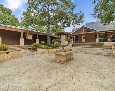 203 Mapleleaf Street - Photo Thumbnail 36