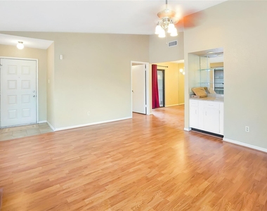 8100 Cambridge Street - Photo Thumbnail 8