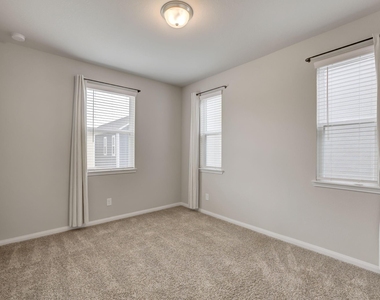 1523 Parkland Oak Drive - Photo Thumbnail 8