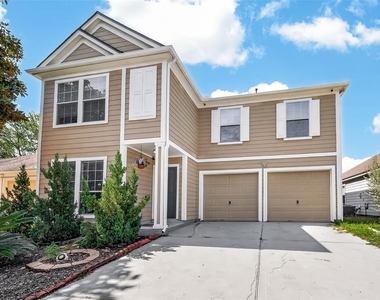 12819 Wisteria Park Drive - Photo Thumbnail 3