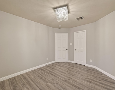 12819 Wisteria Park Drive - Photo Thumbnail 33
