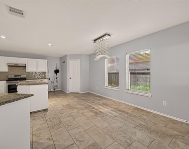 12819 Wisteria Park Drive - Photo Thumbnail 18