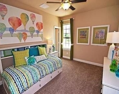 18303 Harmony Bluff Lane - Photo Thumbnail 9