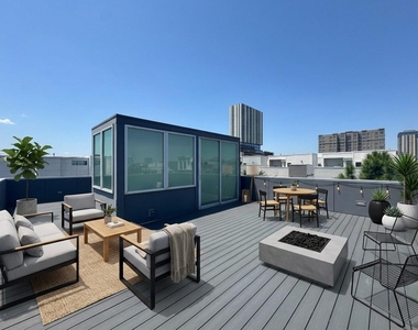 5301 Chenevert Street - Photo Thumbnail 38