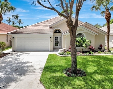 7052 Timberland Circle - Photo Thumbnail 2