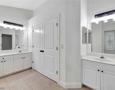 7052 Timberland Circle - Photo Thumbnail 22