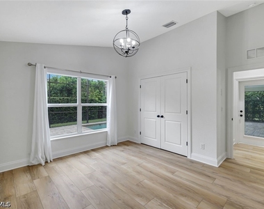 7052 Timberland Circle - Photo Thumbnail 16