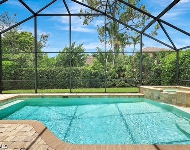 7052 Timberland Circle - Photo Thumbnail 36
