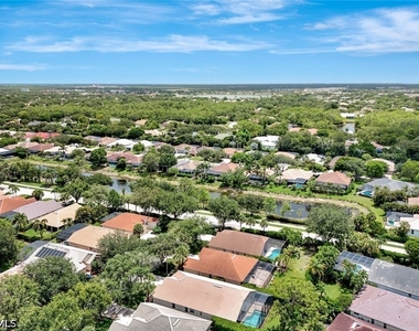 7052 Timberland Circle - Photo Thumbnail 43