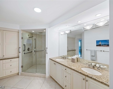 4651 Gulf Shore Boulevard N - Photo Thumbnail 24