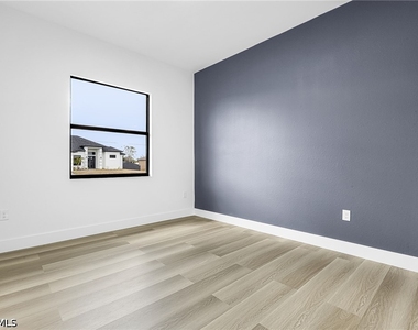 316 Nw 10th Street - Photo Thumbnail 16