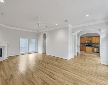 126 Detering Street - Photo Thumbnail 18