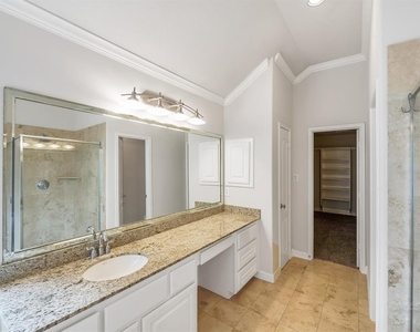 126 Detering Street - Photo Thumbnail 23