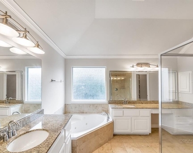 126 Detering Street - Photo Thumbnail 22