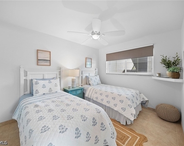 4200 Belair Lane - Photo Thumbnail 10