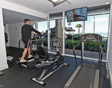 3443 Gulf Shore Boulevard N - Photo Thumbnail 19