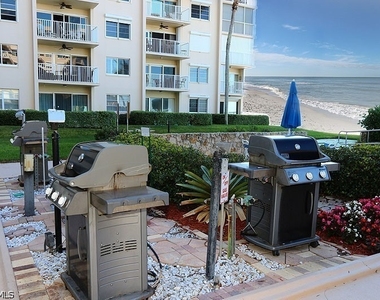 3443 Gulf Shore Boulevard N - Photo Thumbnail 20
