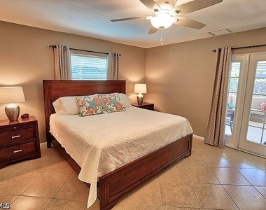793 97th Avenue N - Photo Thumbnail 11