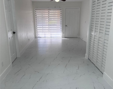 5501 Rattlesnake Hammock Road - Photo Thumbnail 2