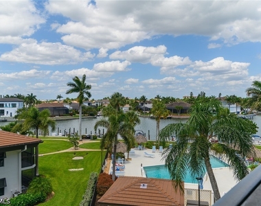 591 Seaview Court - Photo Thumbnail 25